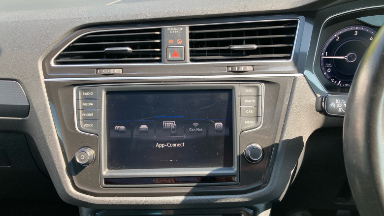 Volkswagen Tiguan 2.0 TDi 150 4Motion R-Line 5dr Diesel Estate
